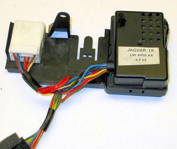 Jaguar XJ6 Illumination Control Module and FUSES